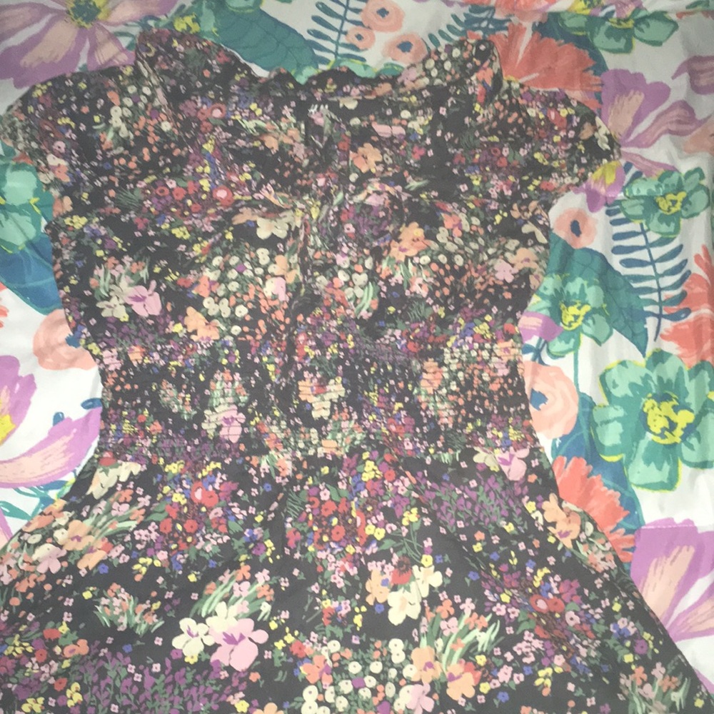 Floral top